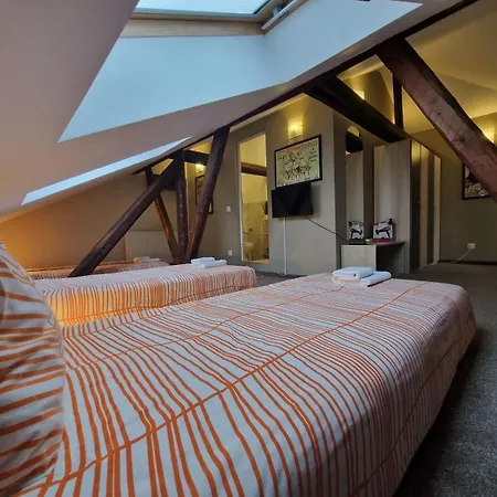 ホステル La Maison ルセ