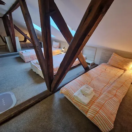 La Maison *