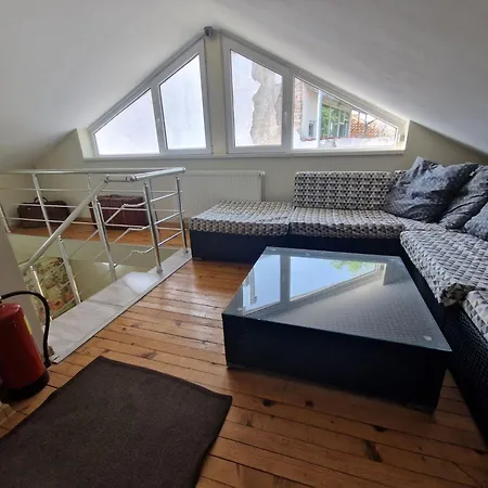 Vandrarhem La Maison Ruse