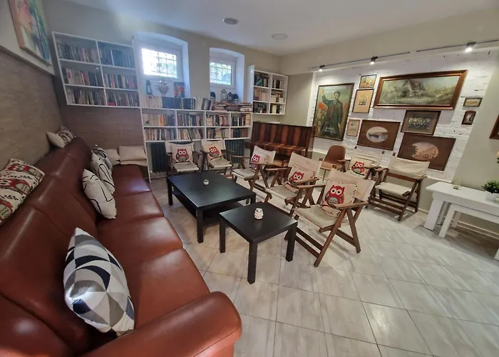 La Maison 旅馆 鲁塞