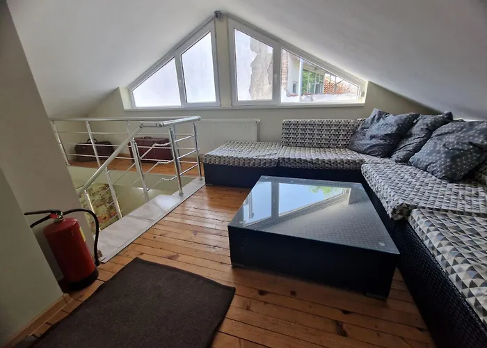 旅馆 La Maison 鲁塞